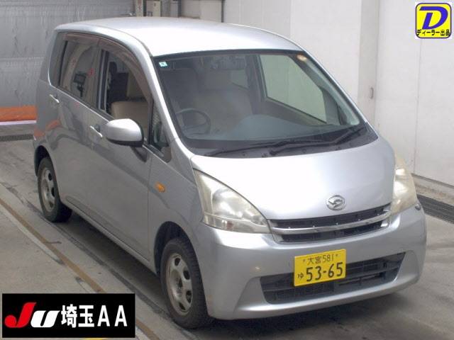 DAIHATSU MOVE — фото