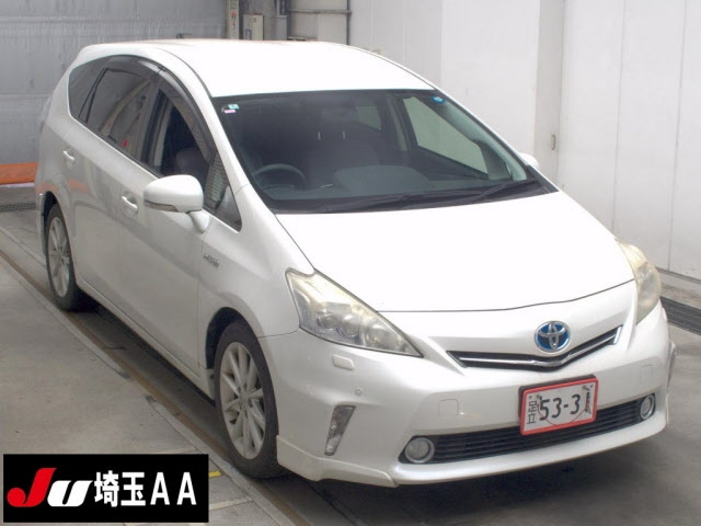 TOYOTA PRIUS — фото
