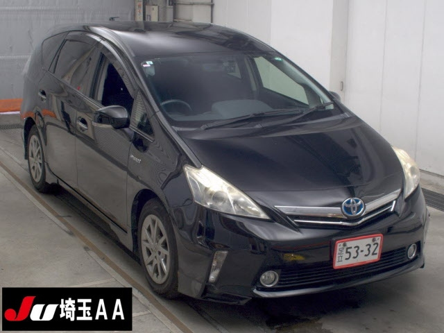 TOYOTA PRIUS — фото