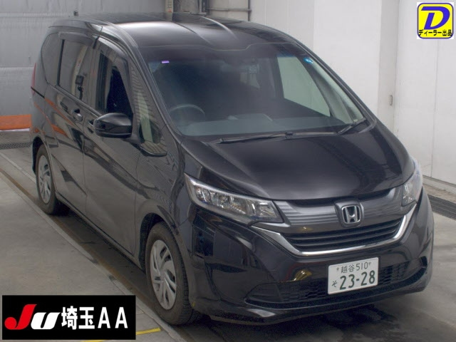 HONDA FREED — фото