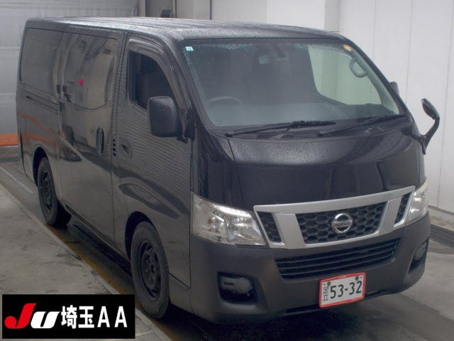NISSAN CARAVAN — фото