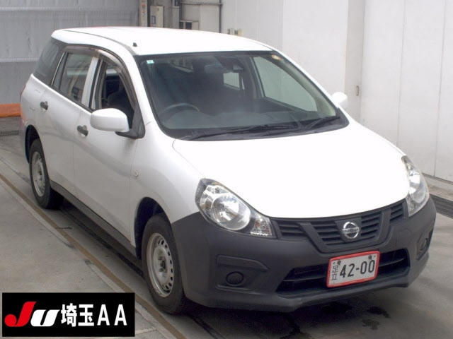 NISSAN AD