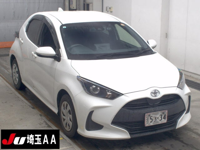 TOYOTA YARIS — фото