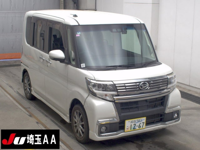 DAIHATSU TANTO — фото