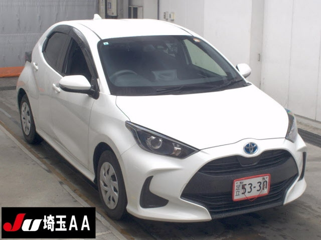 TOYOTA YARIS — фото