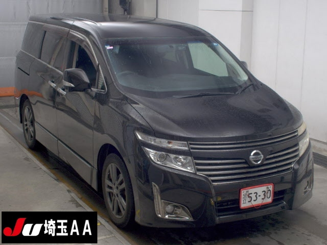 NISSAN ELGRAND — фото