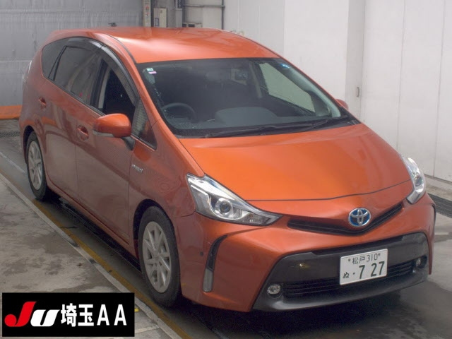 TOYOTA PRIUS — фото