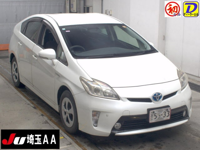 TOYOTA PRIUS — фото