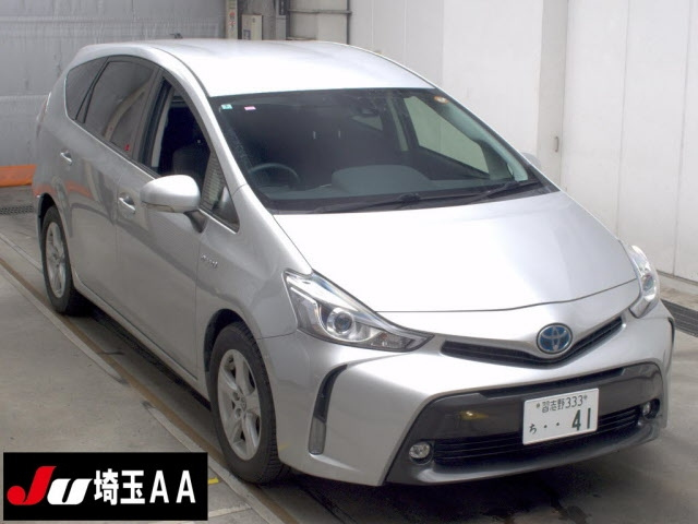 TOYOTA PRIUS — фото