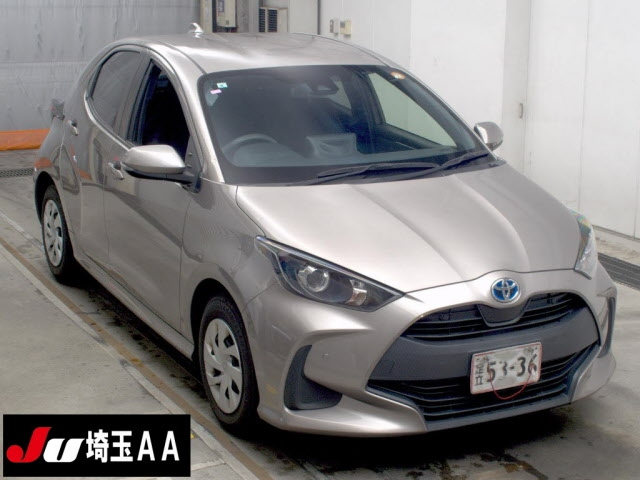 TOYOTA YARIS — фото