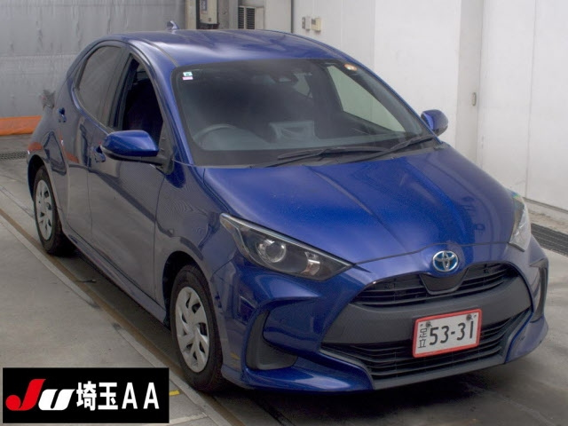 TOYOTA YARIS — фото