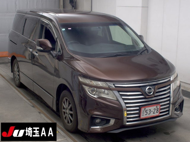 NISSAN ELGRAND — фото