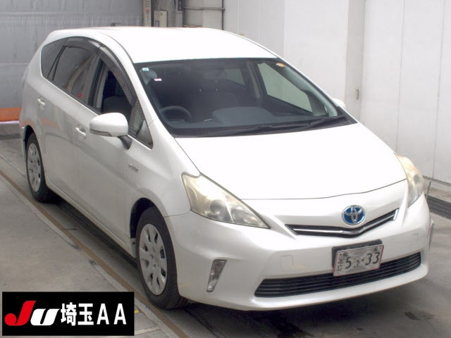 TOYOTA PRIUS — фото