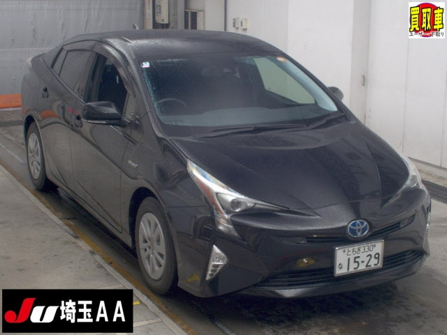 TOYOTA PRIUS — фото