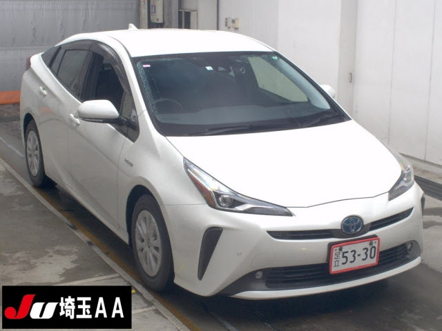 TOYOTA PRIUS — фото