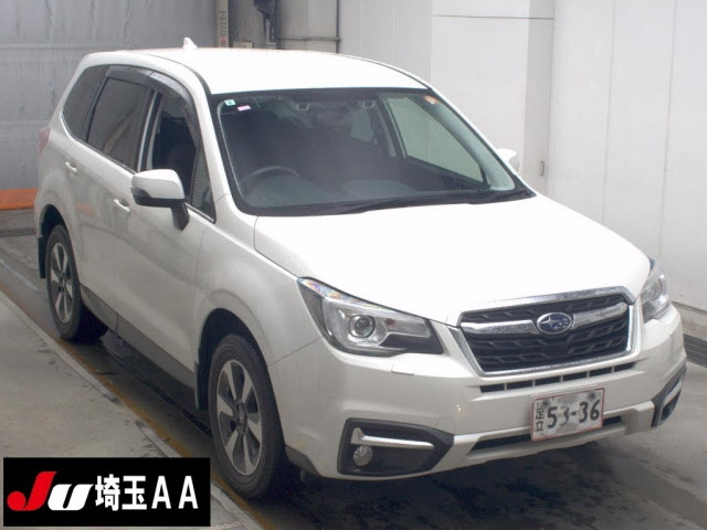 SUBARU FORESTER — фото