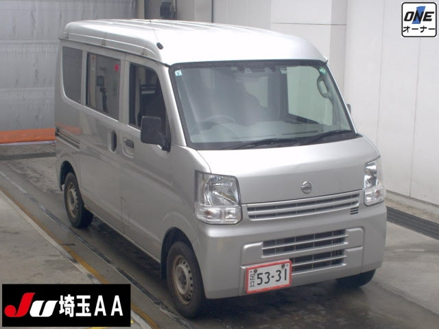 NISSAN CLIPPER — фото