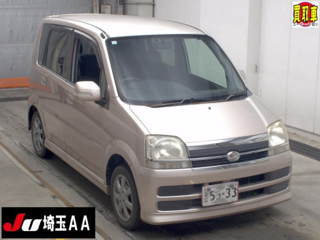 DAIHATSU MOVE — фото