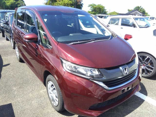 HONDA FREED — фото