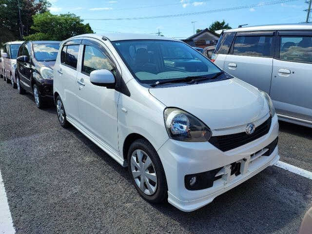 DAIHATSU MIRA — фото
