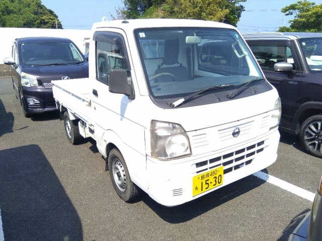 NISSAN CLIPPER — фото