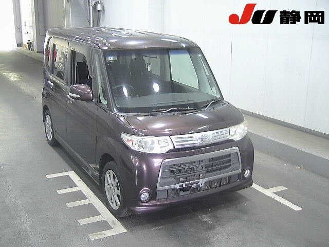 DAIHATSU TANTO — фото