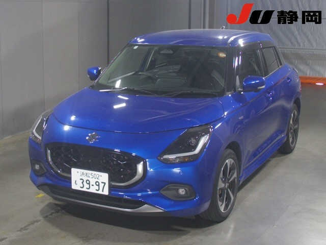 SUZUKI SWIFT — фото