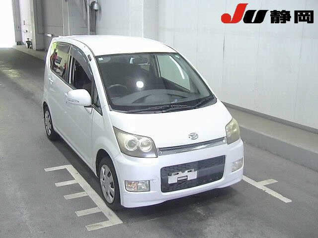 DAIHATSU MOVE — фото