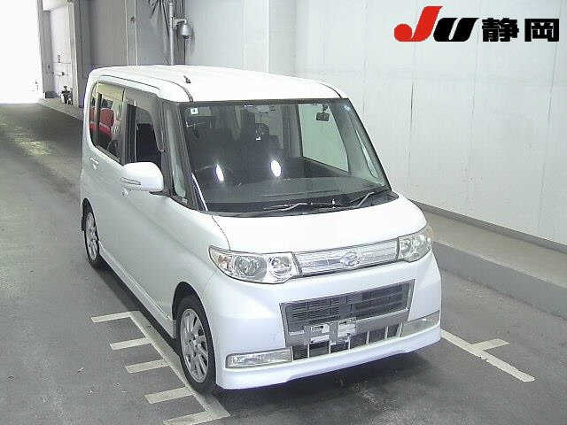 DAIHATSU TANTO — фото