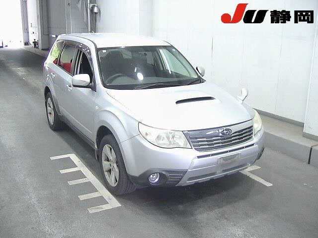 SUBARU FORESTER — фото