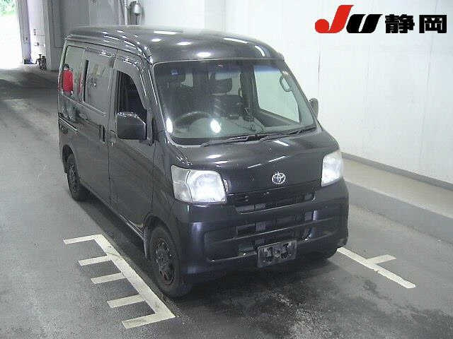 TOYOTA PIXIS VAN