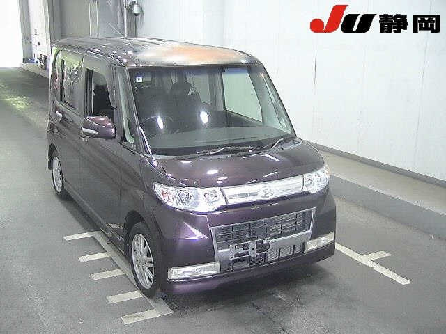 DAIHATSU TANTO — фото