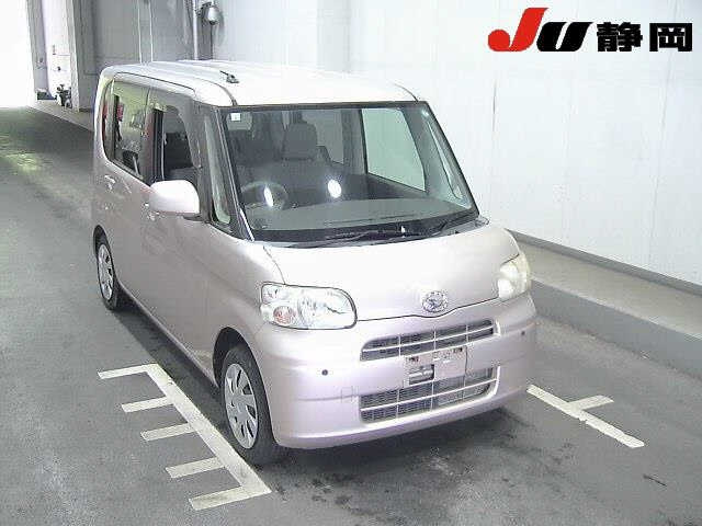 DAIHATSU TANTO — фото