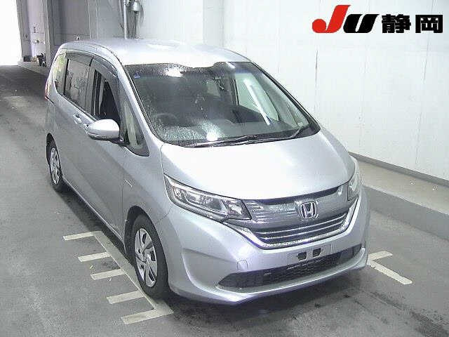 HONDA FREED — фото
