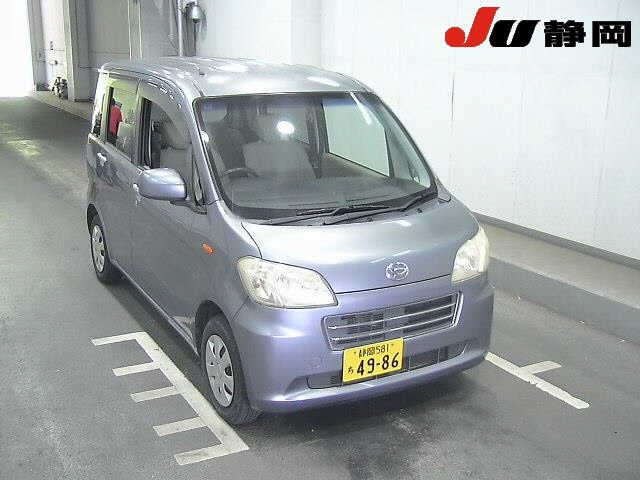 DAIHATSU TANTO — фото
