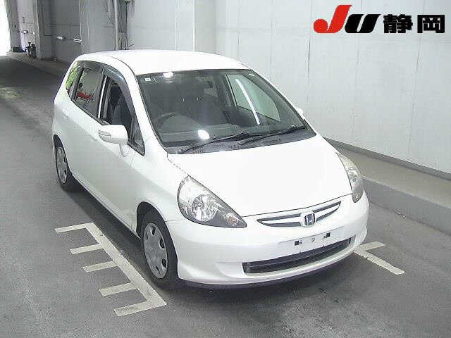 HONDA FIT — фото