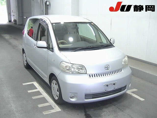 TOYOTA PORTE — фото