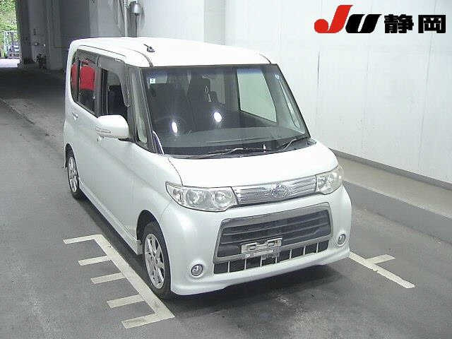 DAIHATSU TANTO — фото