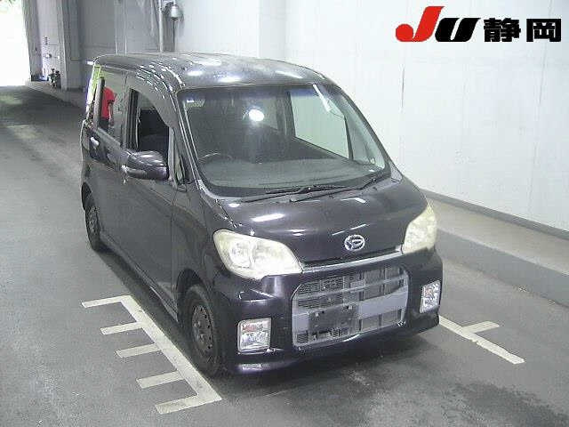 DAIHATSU TANTO — фото