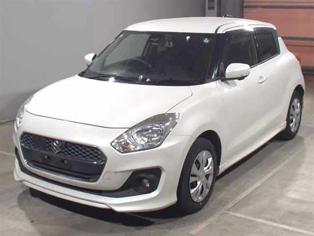 SUZUKI SWIFT — фото