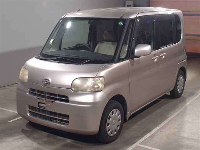 DAIHATSU TANTO — фото