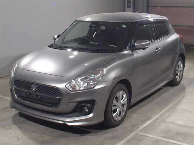 SUZUKI SWIFT — фото