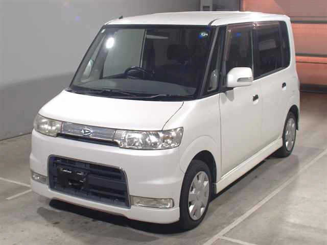 DAIHATSU TANTO — фото