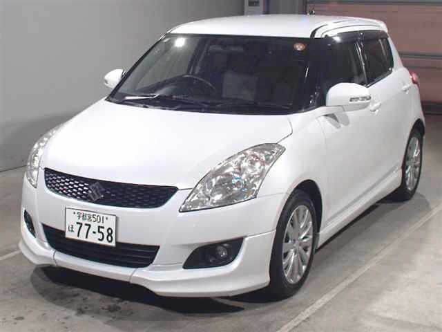 SUZUKI SWIFT — фото