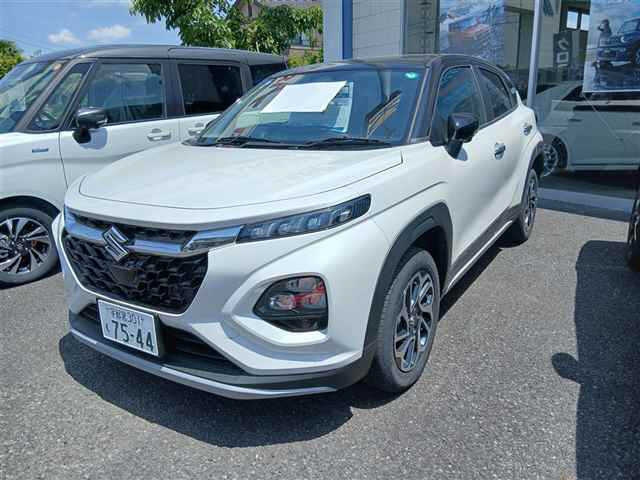 SUZUKI FRONX — фото