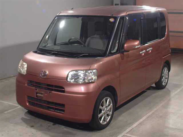 DAIHATSU TANTO — фото