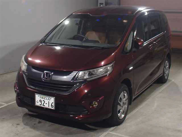 HONDA FREED — фото