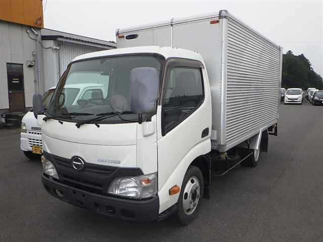 HINO DUTRO — фото