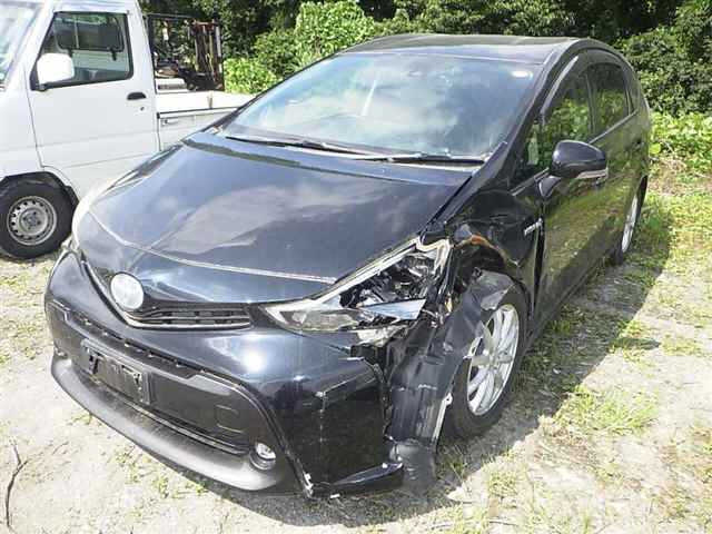 TOYOTA PRIUS — фото