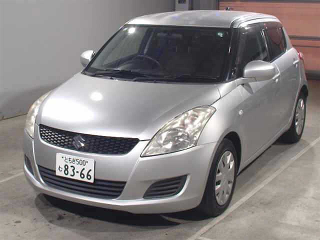 SUZUKI SWIFT — фото